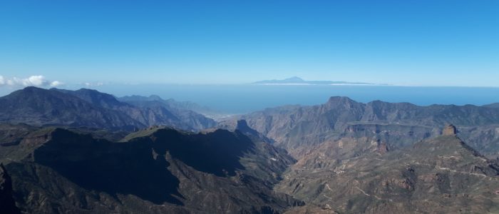 Mountain views to Teide from Gran Canaria